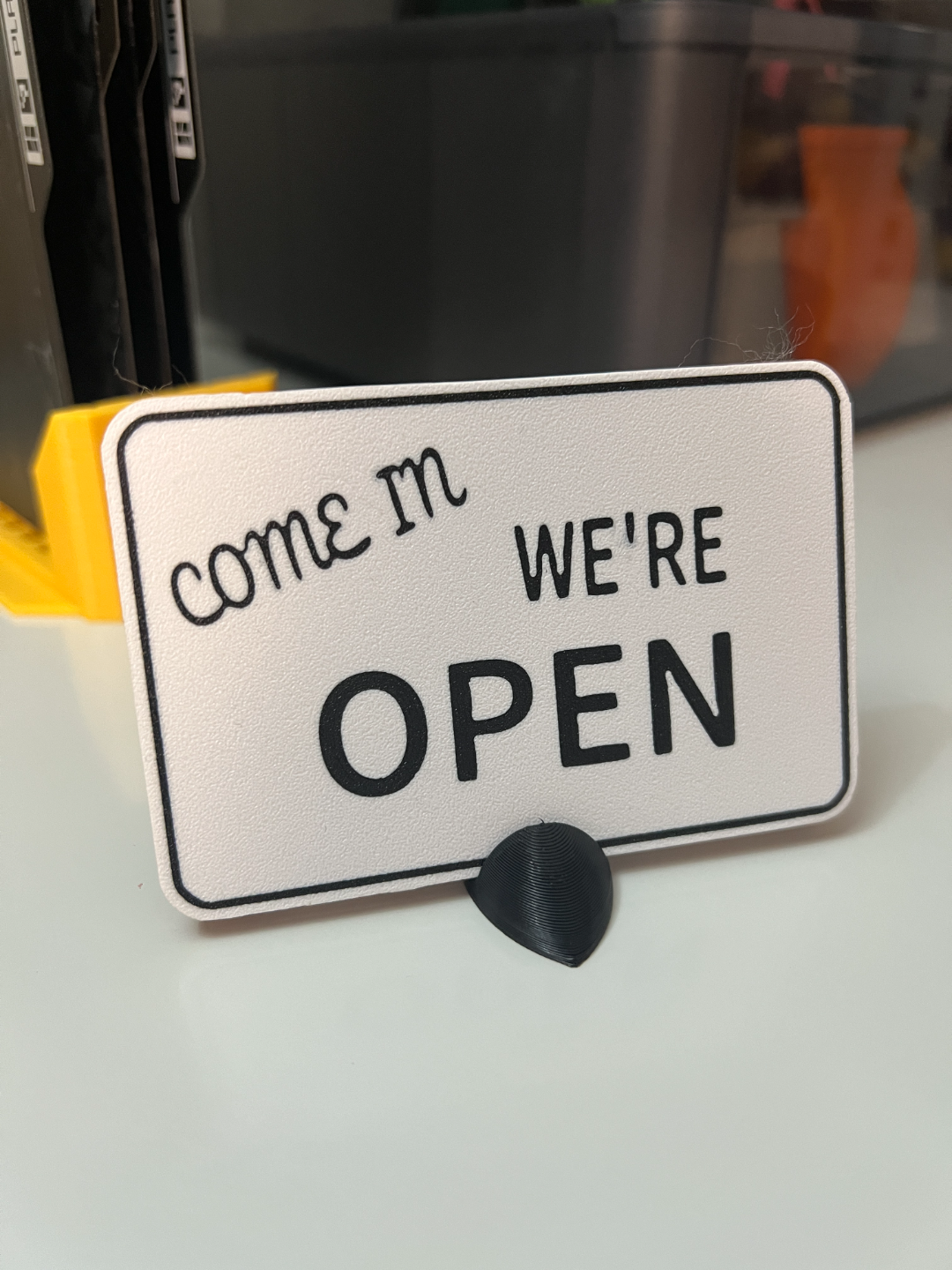 Shop Sign - We are opened / closed with holder