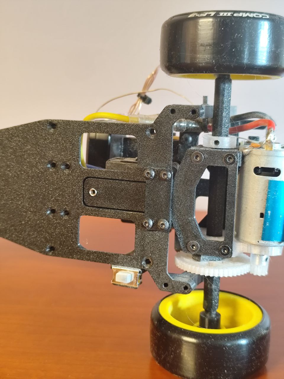 RDD1 r supention limit brace