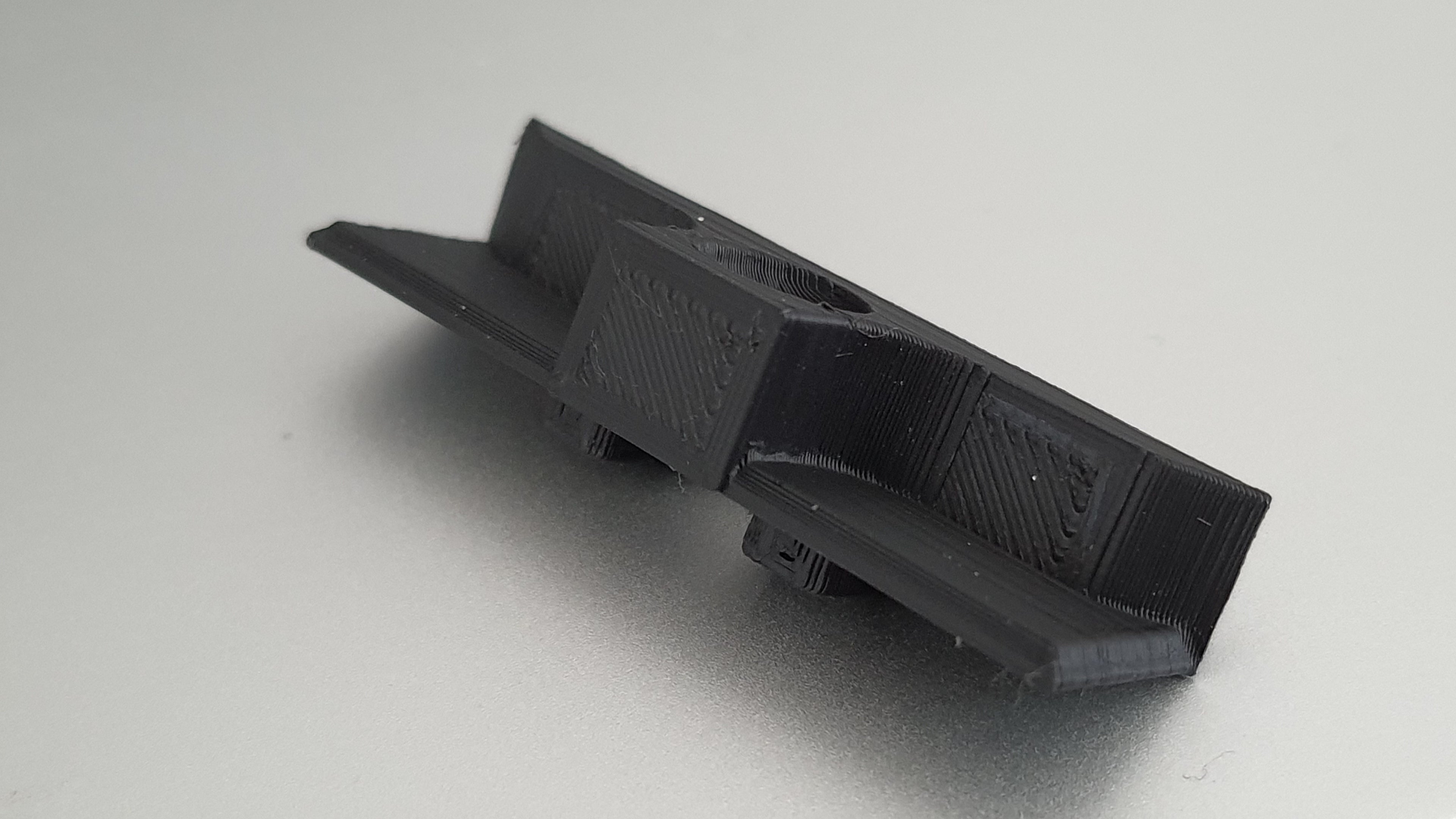 Window lock element