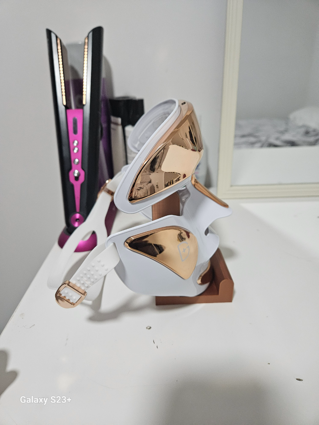 Mask Holder 0.2