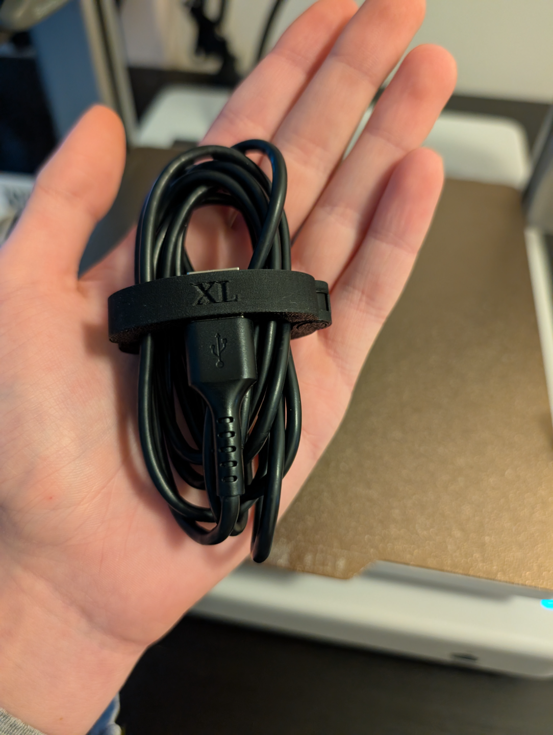 Cable clip with inserts to USB A and USB C 3 Sizes