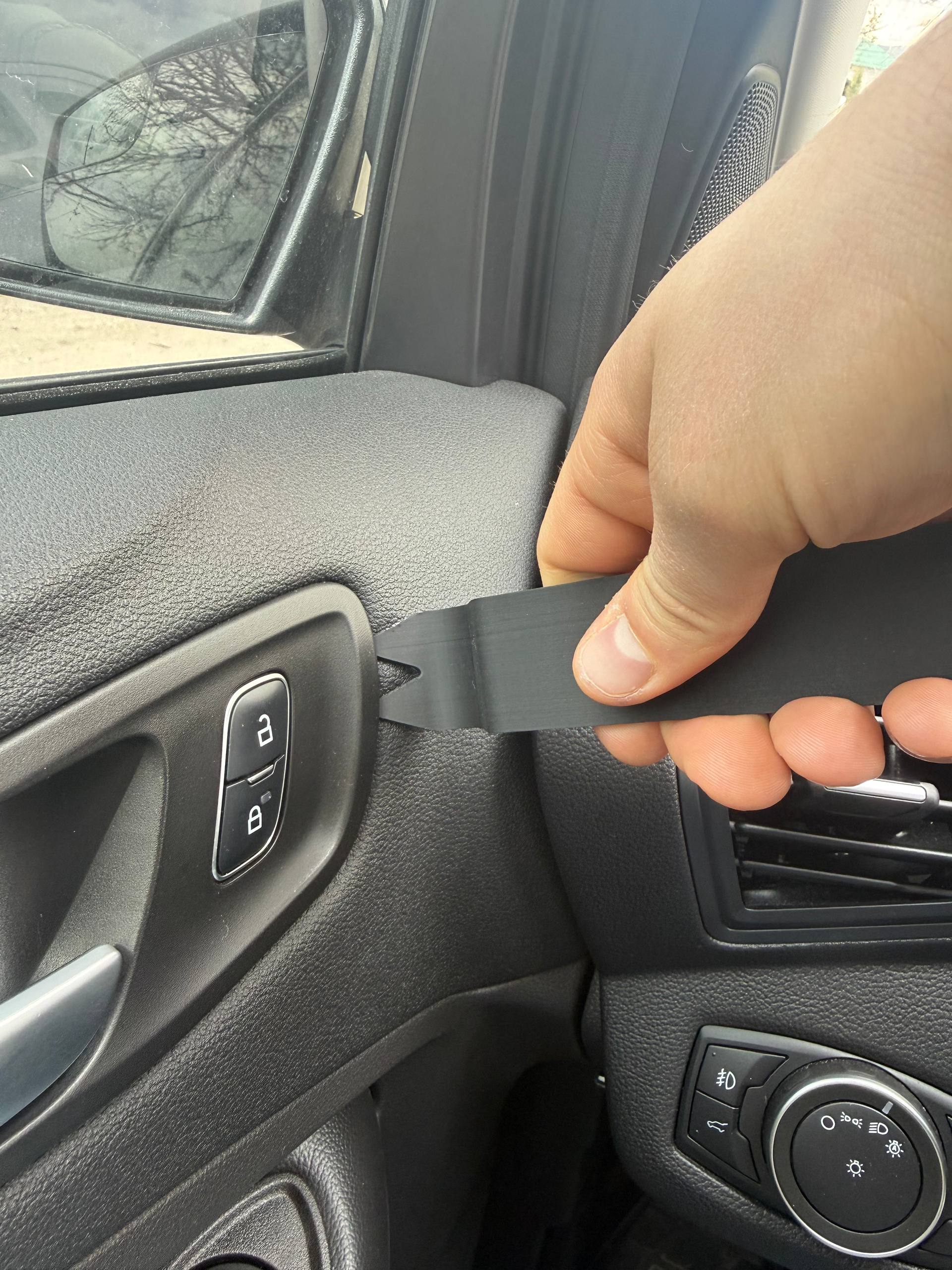 Trim Panel Tools/Removal tools