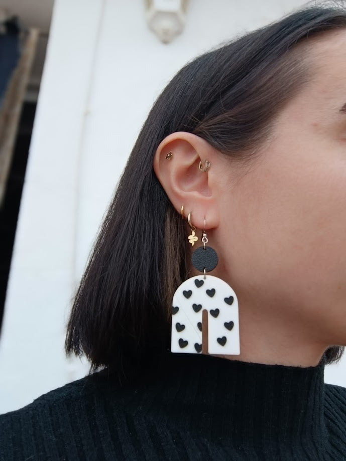 Pendientes Arco Corazones