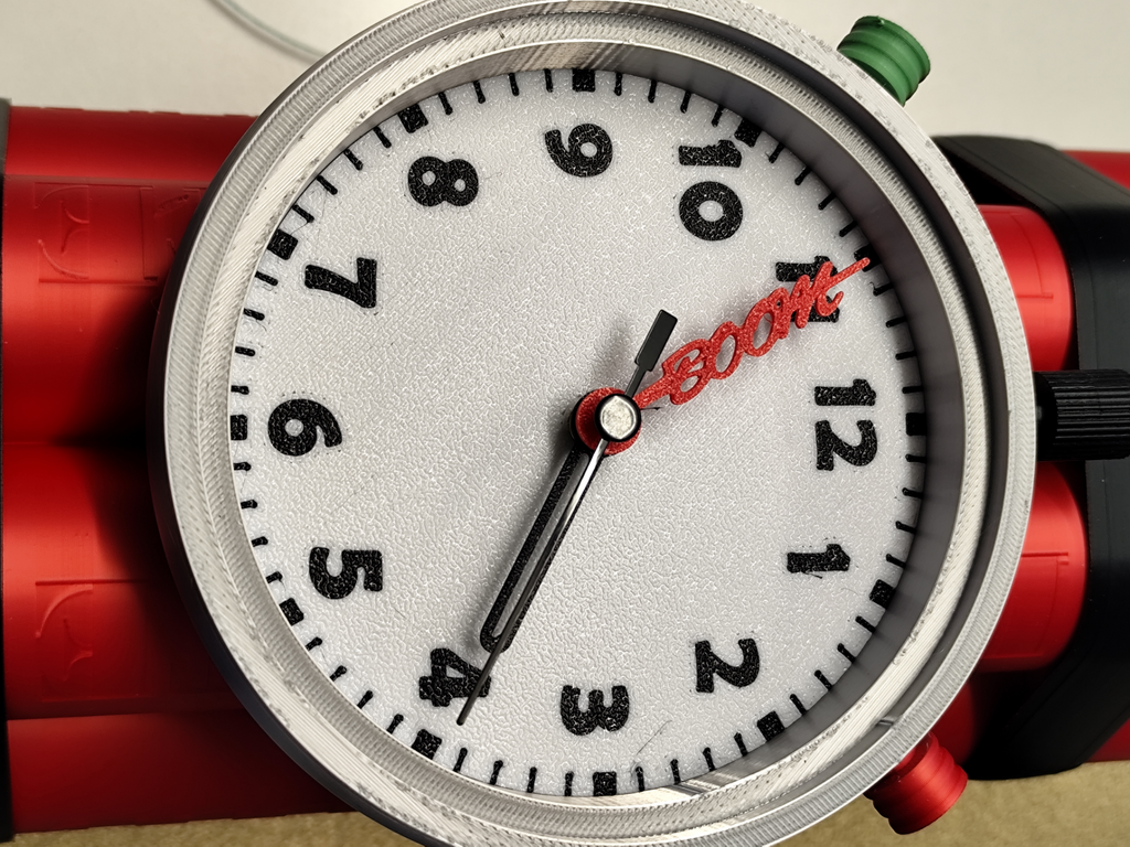 Ring für Glasmontage an Dynamit Uhr