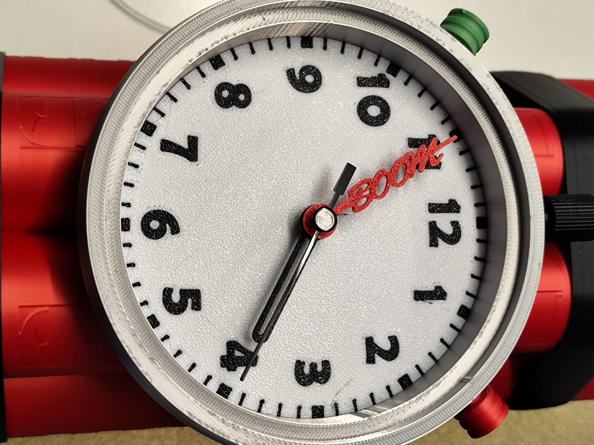 Ring für Glasmontage an Dynamit Uhr