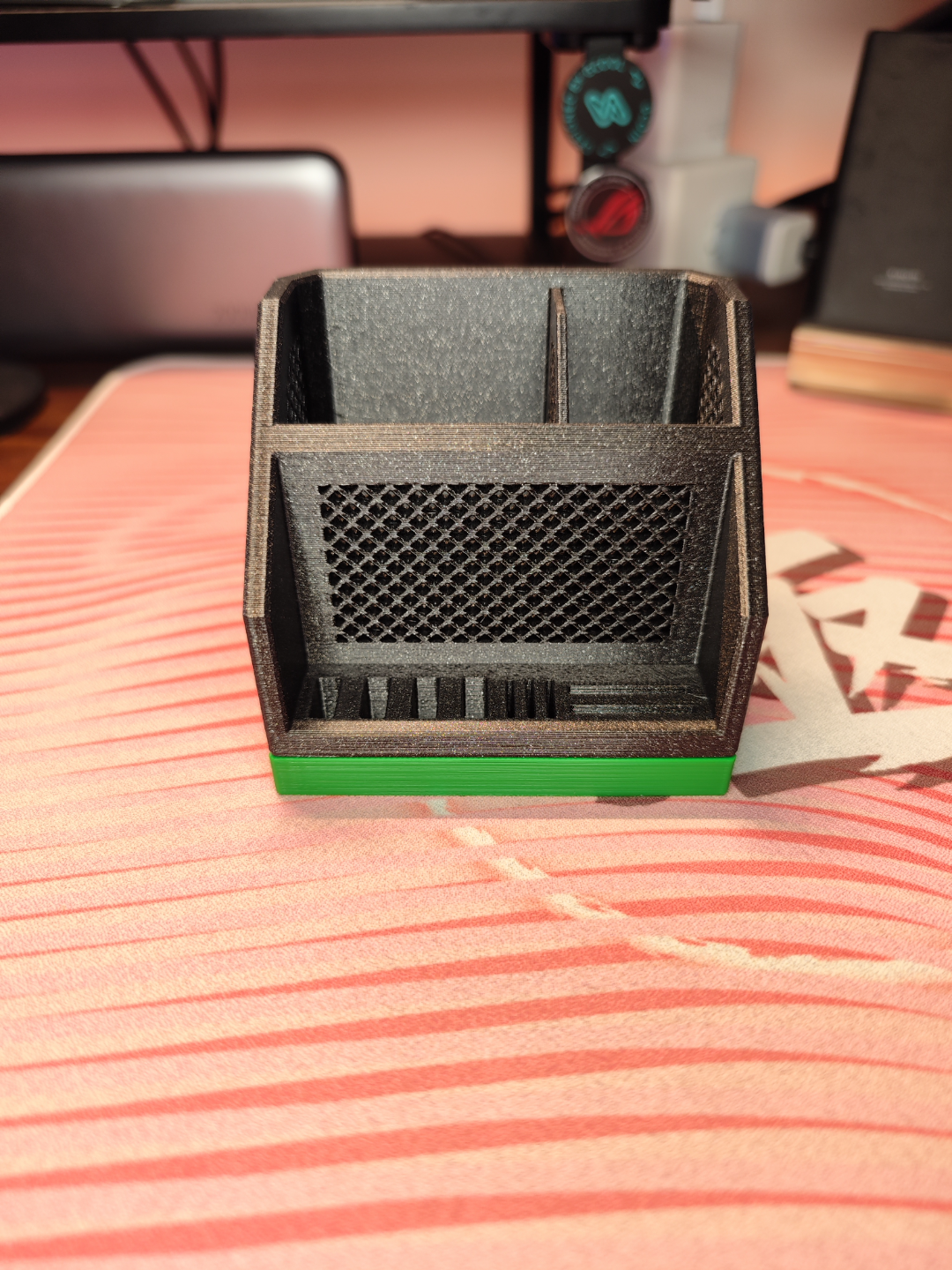 U盘内存卡收纳盒 Usb flash drive storage box