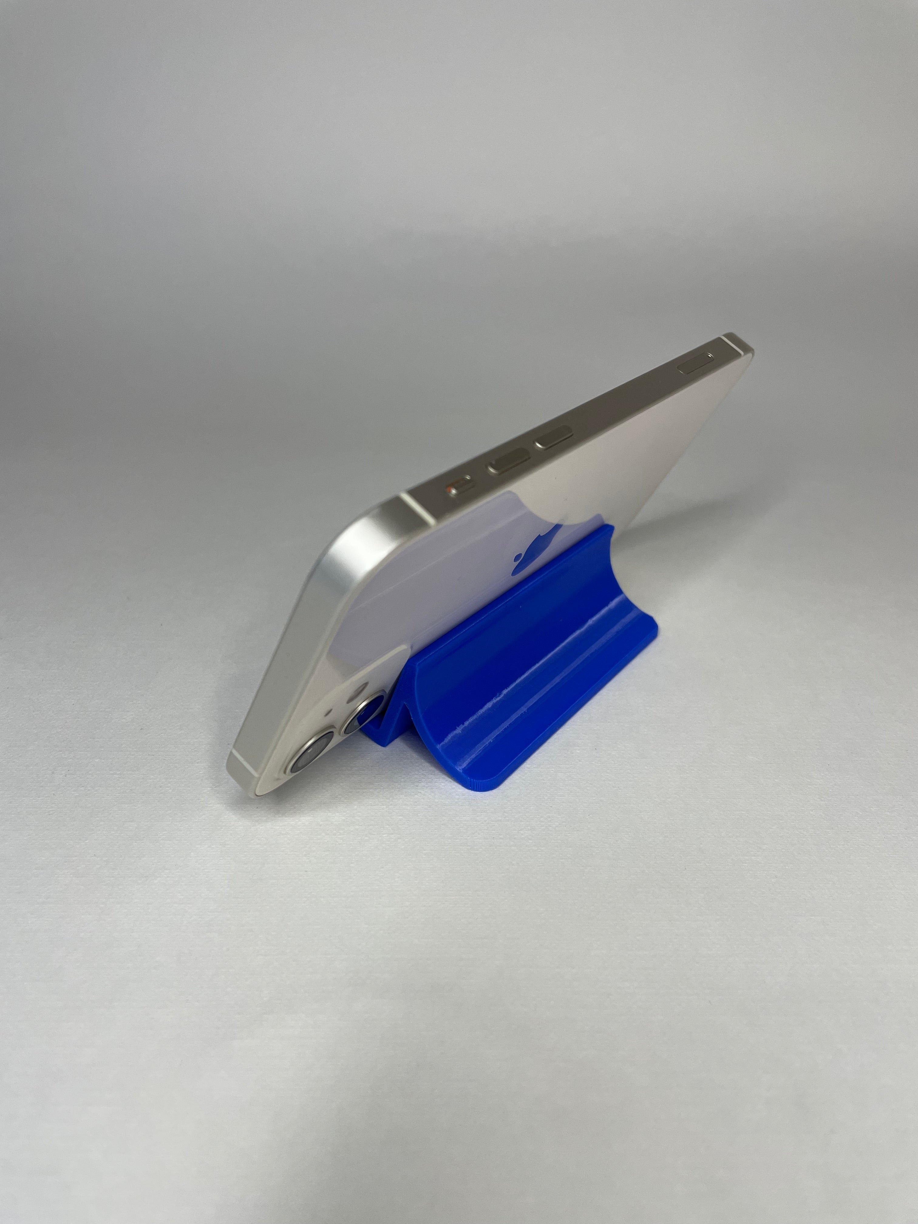 Minimalistic Phone Stand (only 15g of filament)