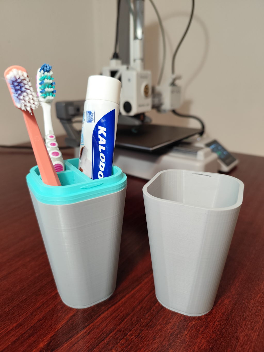 Portable Toothbrush Box