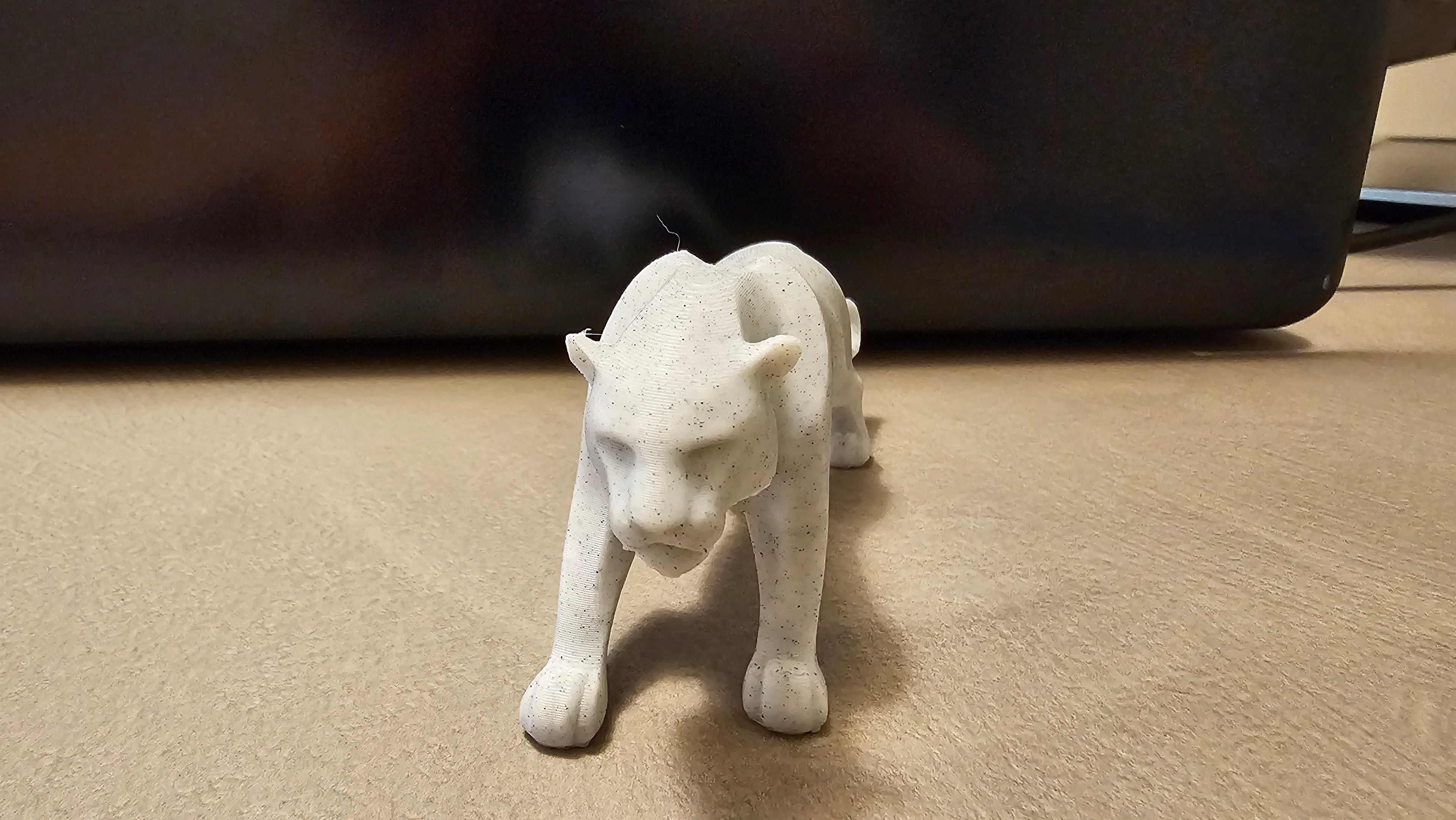 Tiger sculpture
