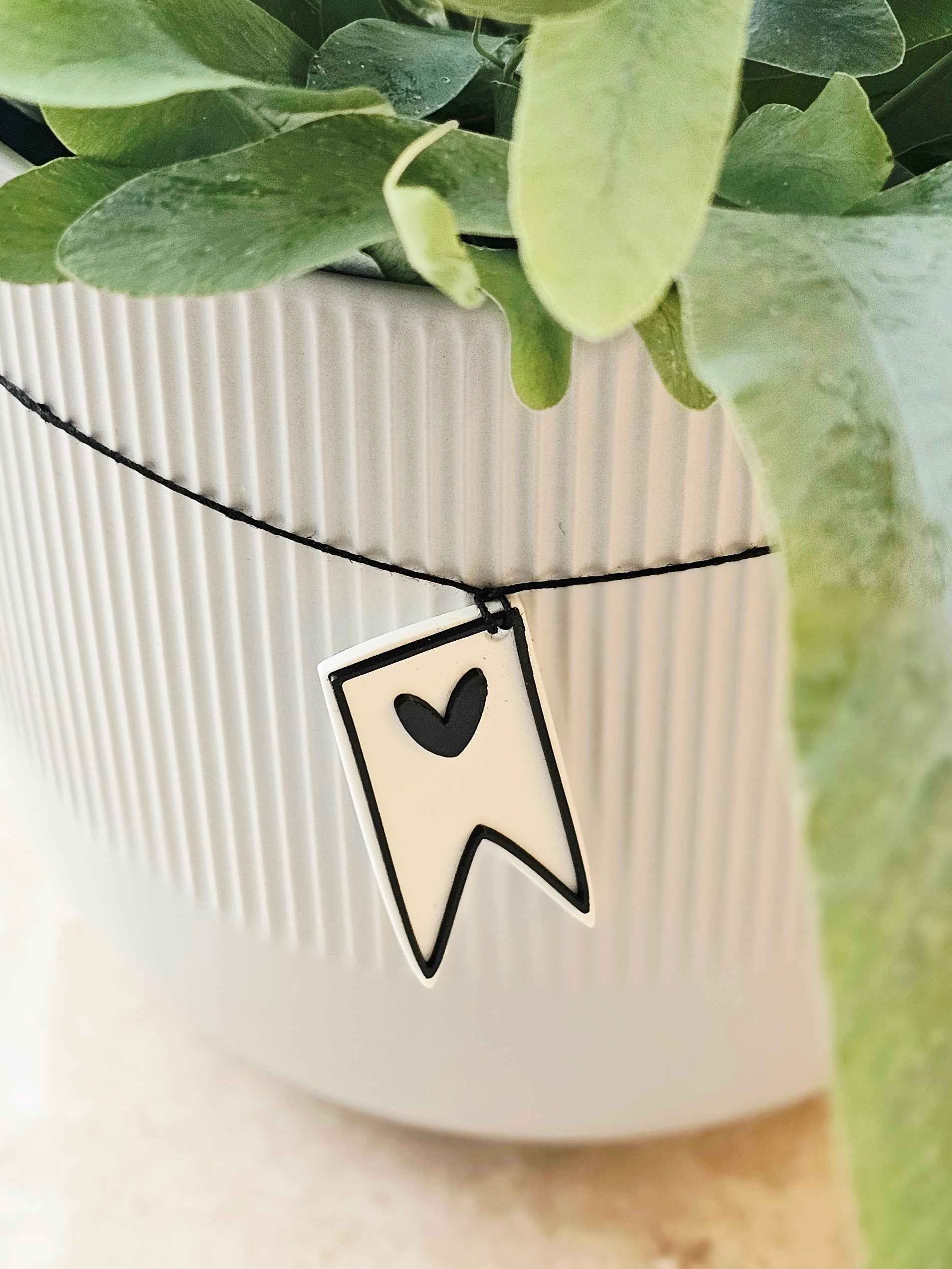 Mini Flag Tag – 3D Printed Gift Tag with Heart