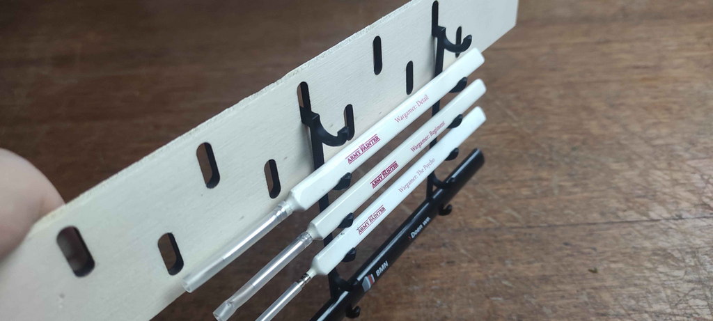 Skådis brush/pen rack