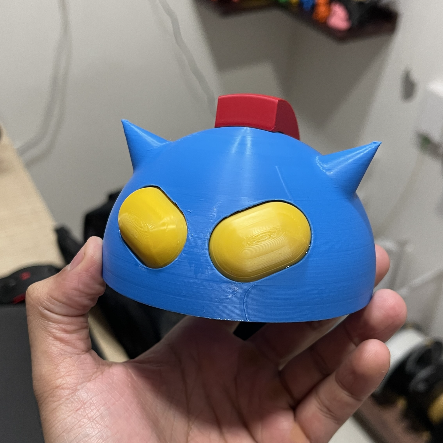 Action Kamen Chibi Helmet from Shinchan (No AMS)