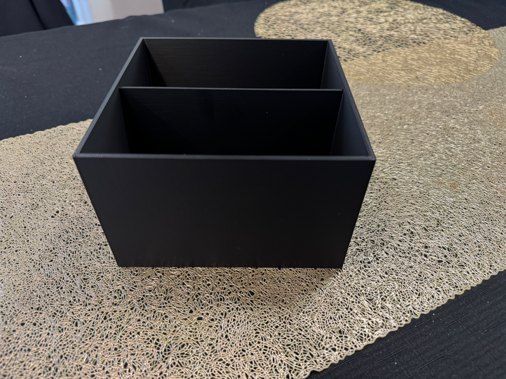 Compartment Box Storage 2 split 200x160x100 + Lid