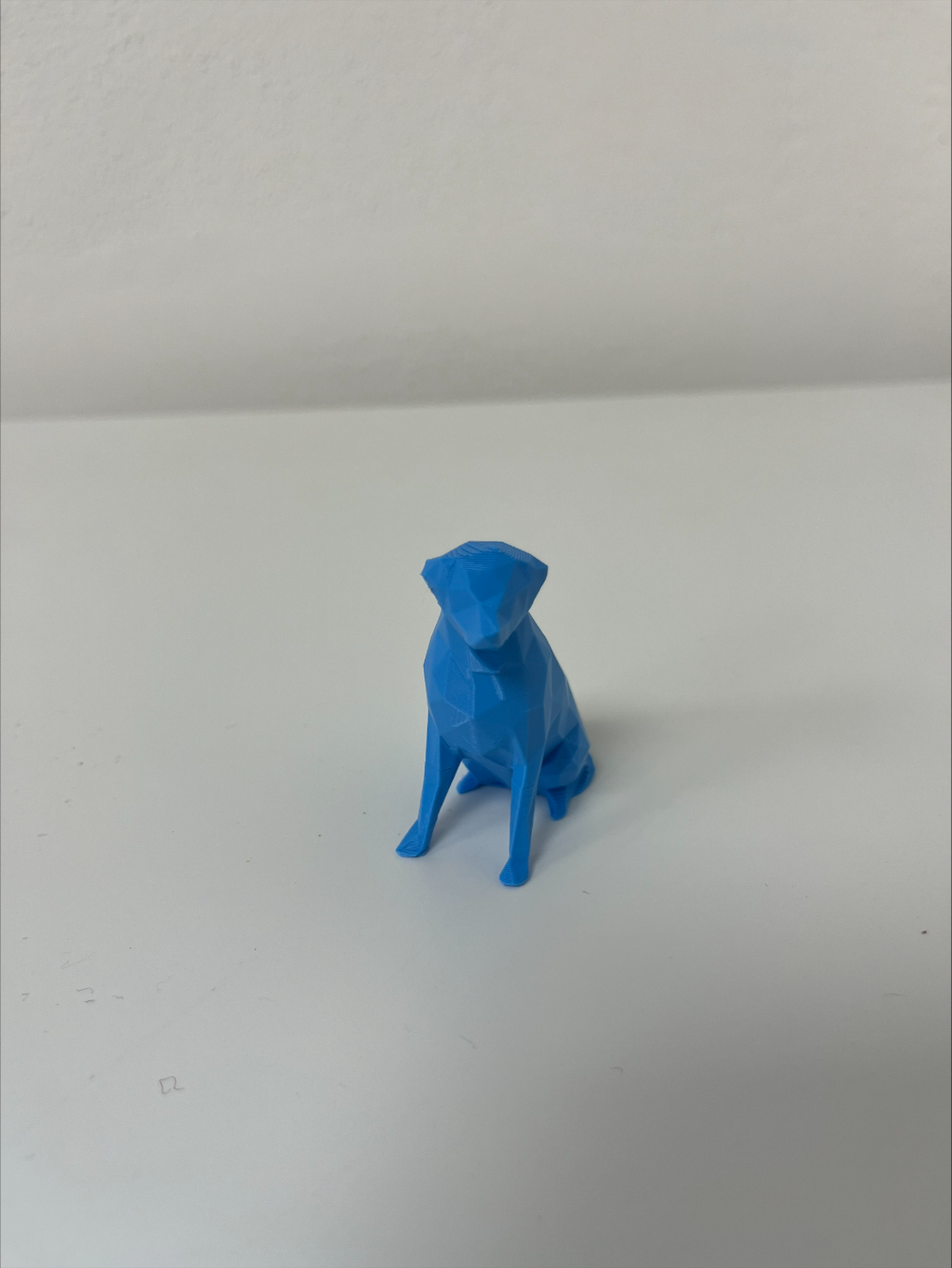 Low poly dog labrador