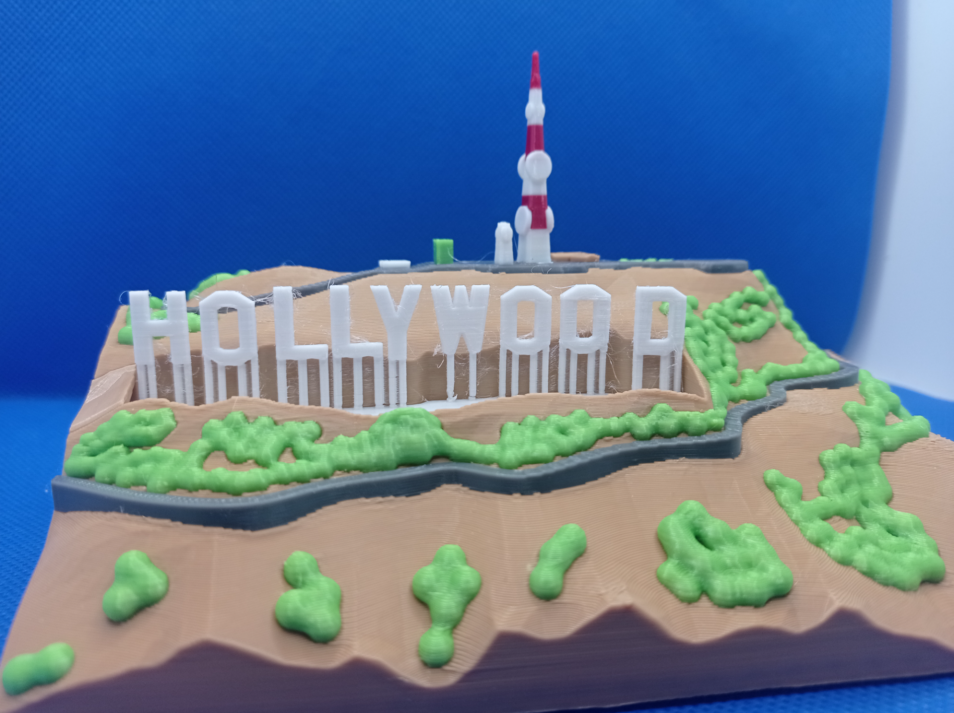 Hollywood landscape (stylized low-poly, brights at night)