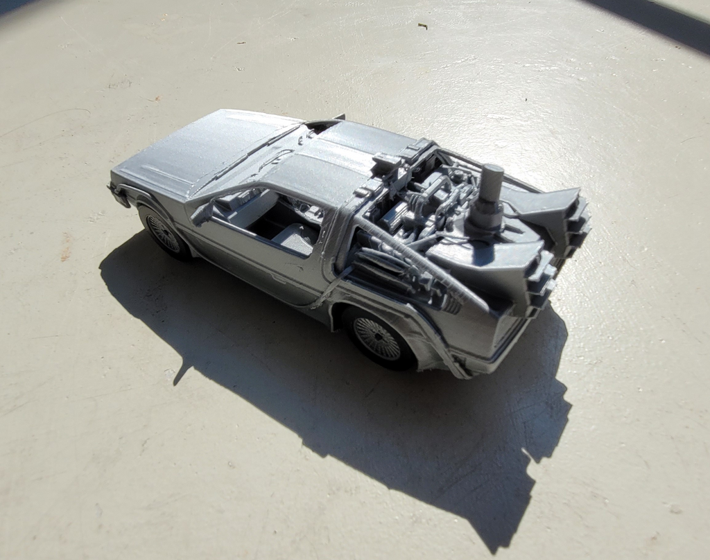 Delorean - Back to the Future (RELOADED)