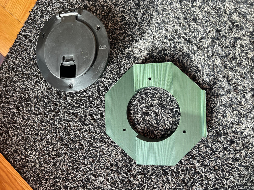 Vinyl Siding Mounting Blocks : Put stuff on your house!