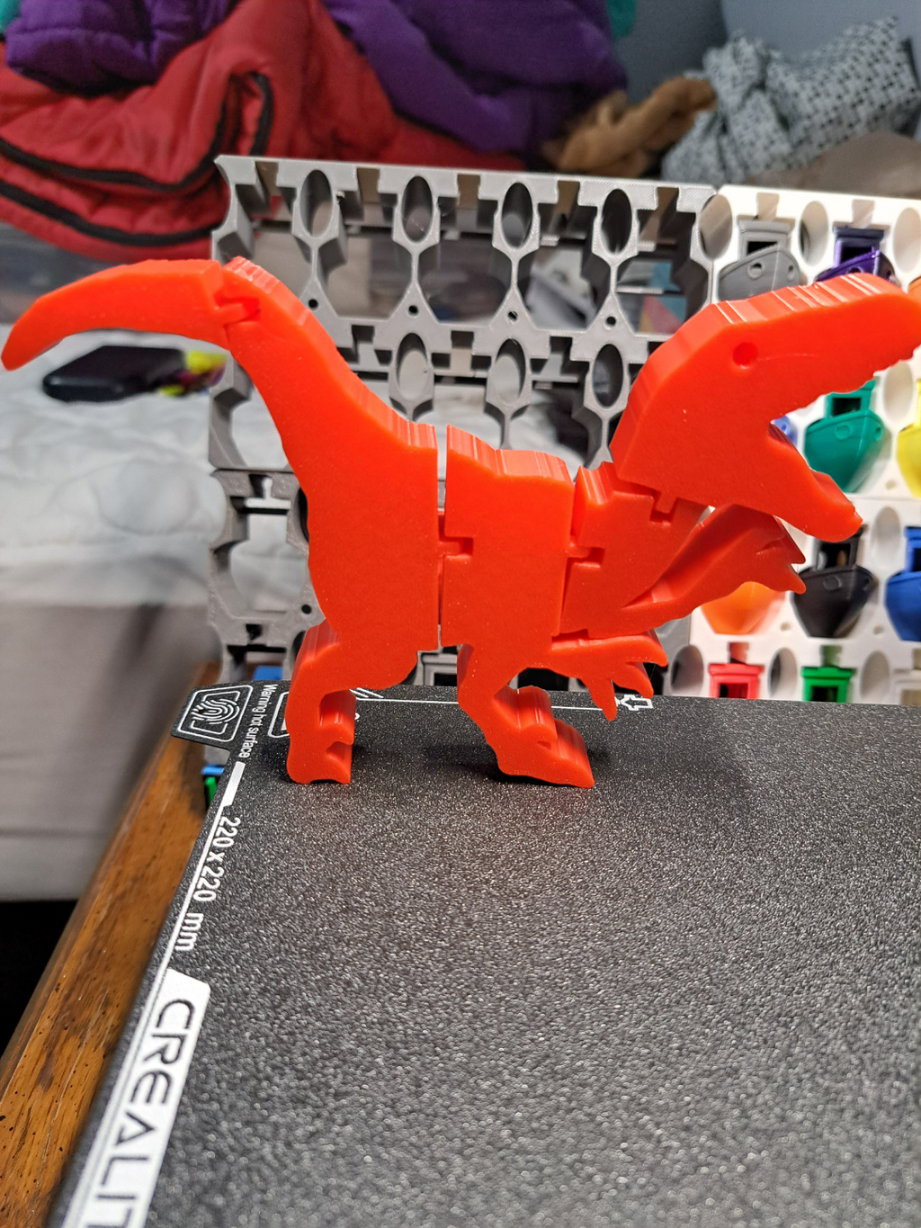 Vinnie Velociraptor (articulated - print in place)