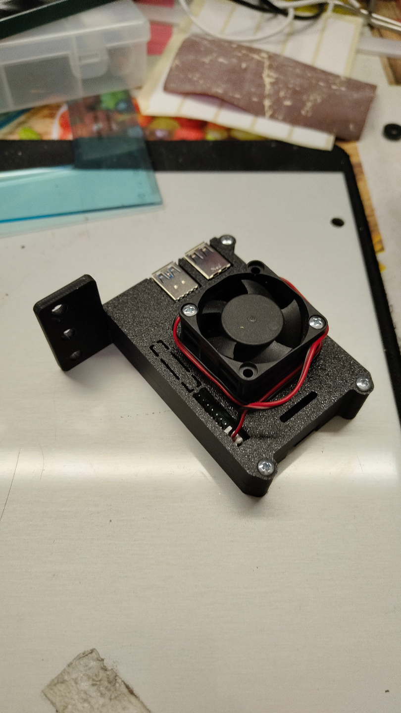Raspberry Pi 4 Rack mount (with optional fan)