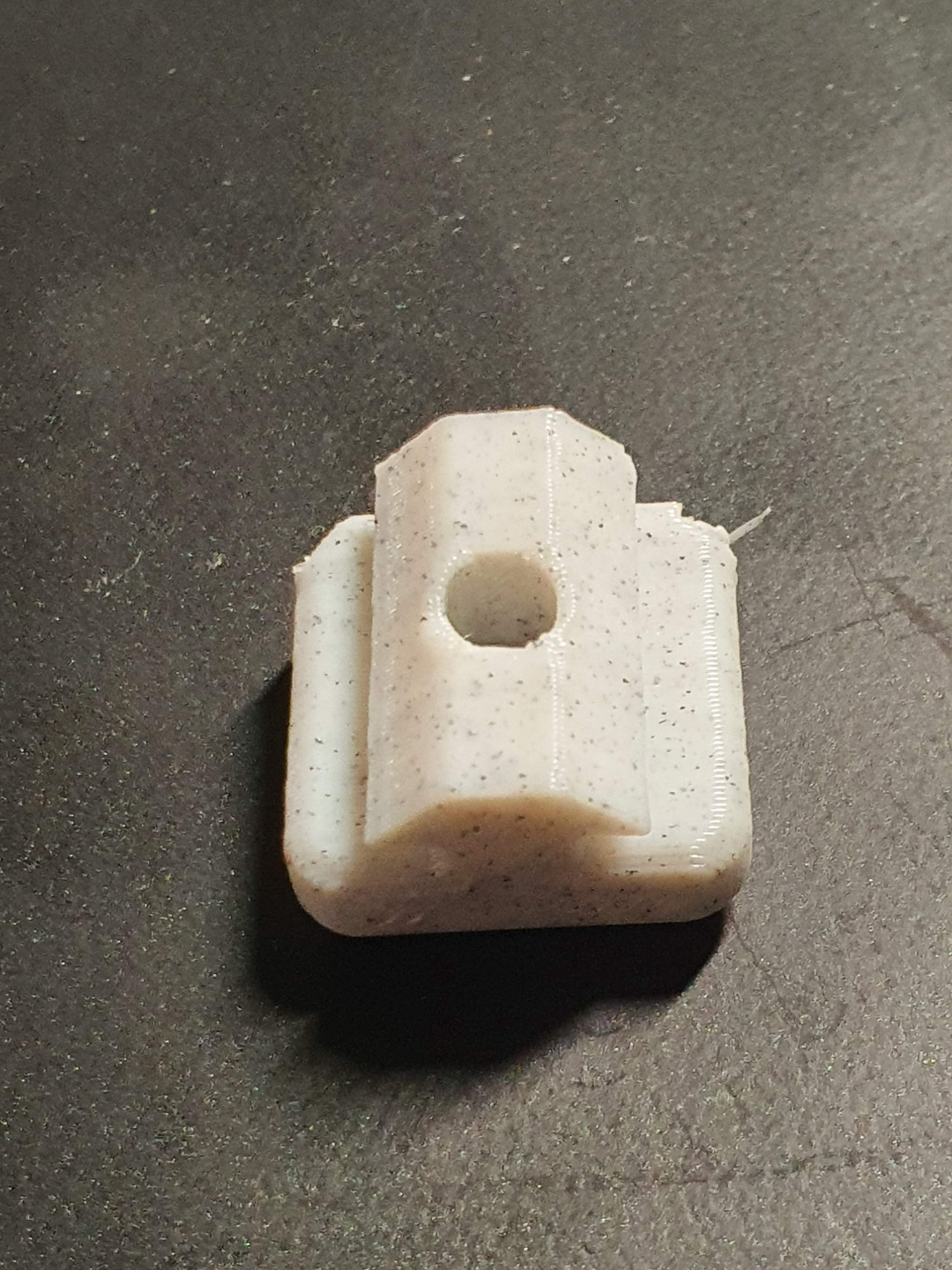 2020 aluminium extrusion feet
