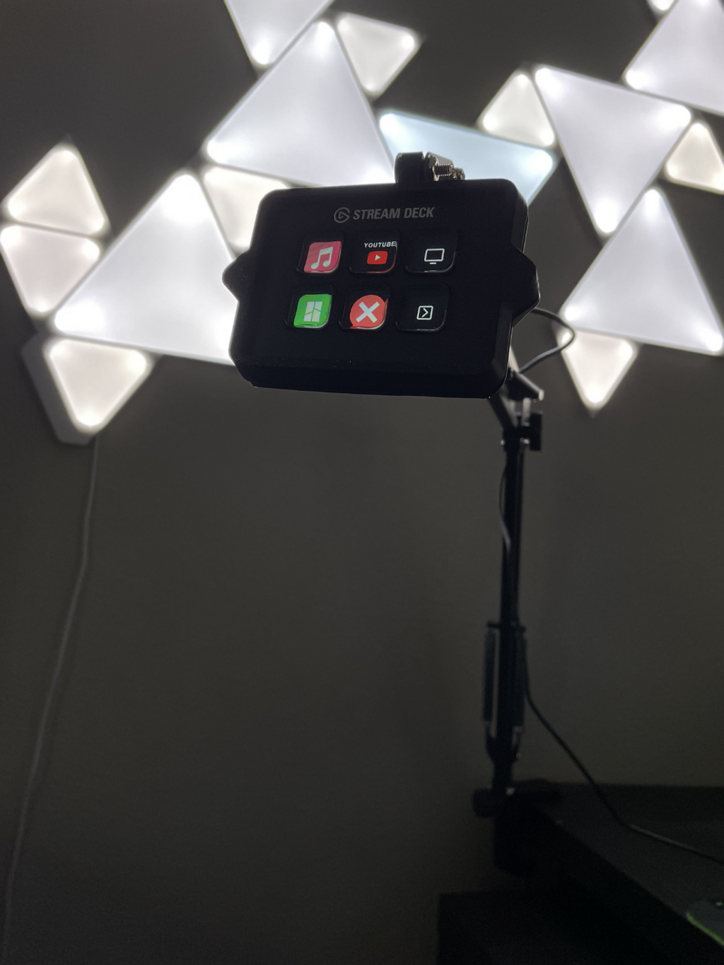Elgato Stream Deck Mini Mount For Microphone Arm.