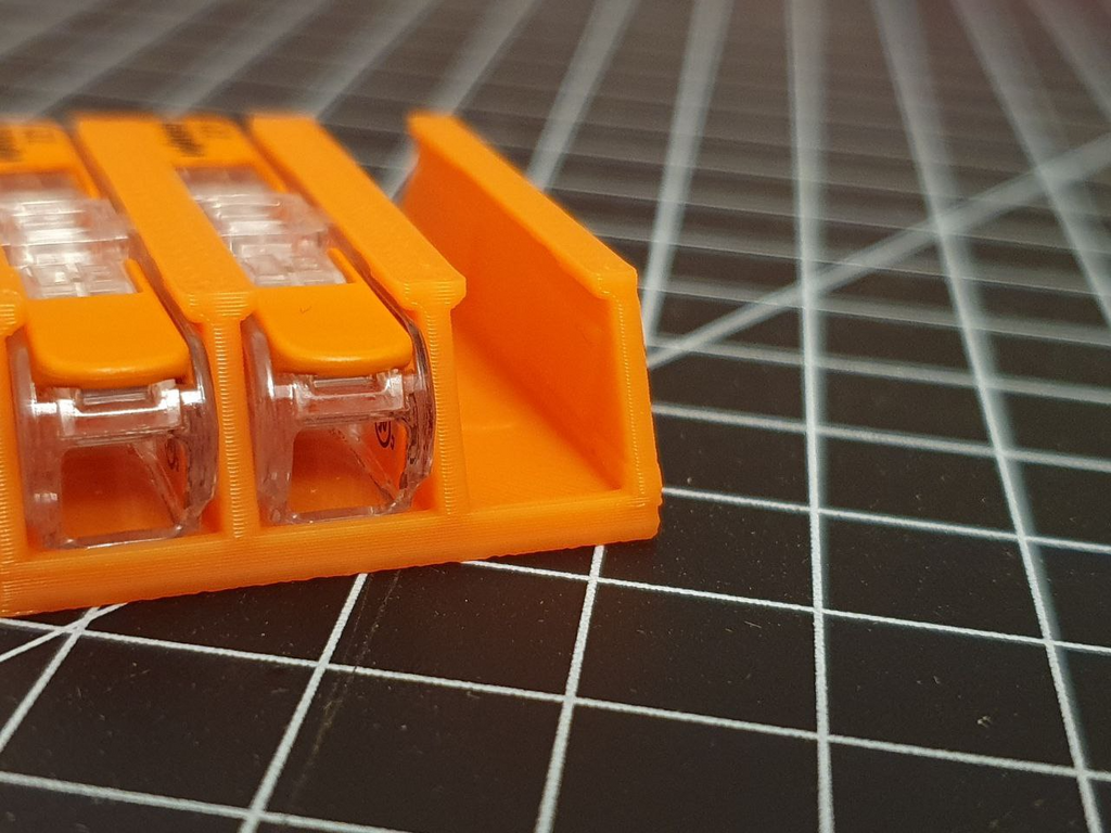 Wago 221-2411 Triple Mount