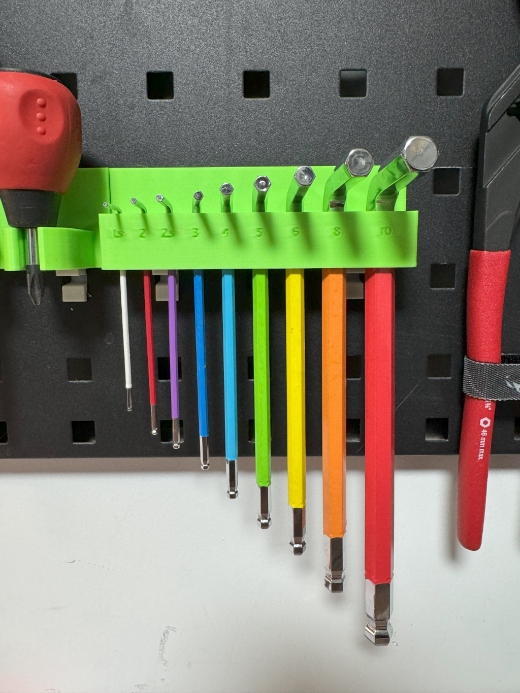 Tool Holder (Square Hole)