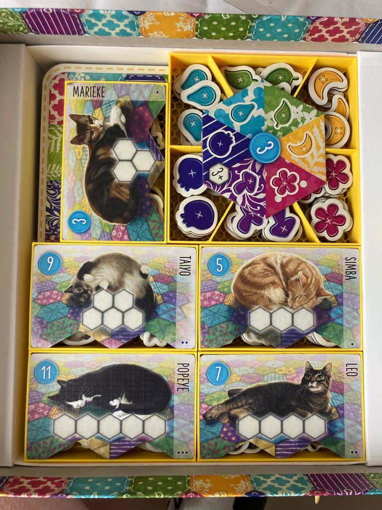 Calico minimalist insert