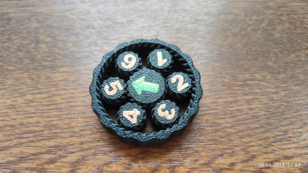 Rotary fidget spinner dice