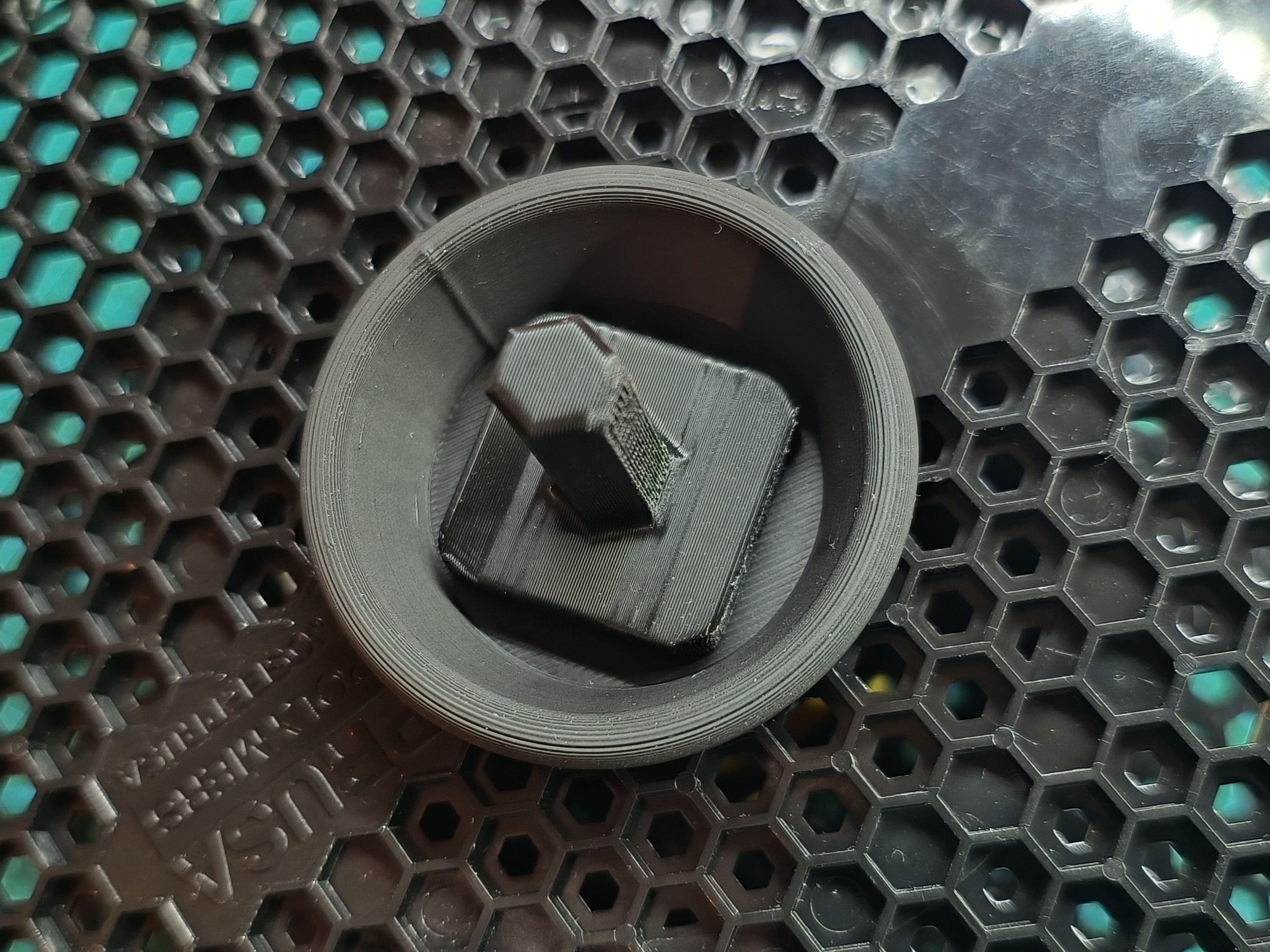 Spool winder for cordless screwdriver