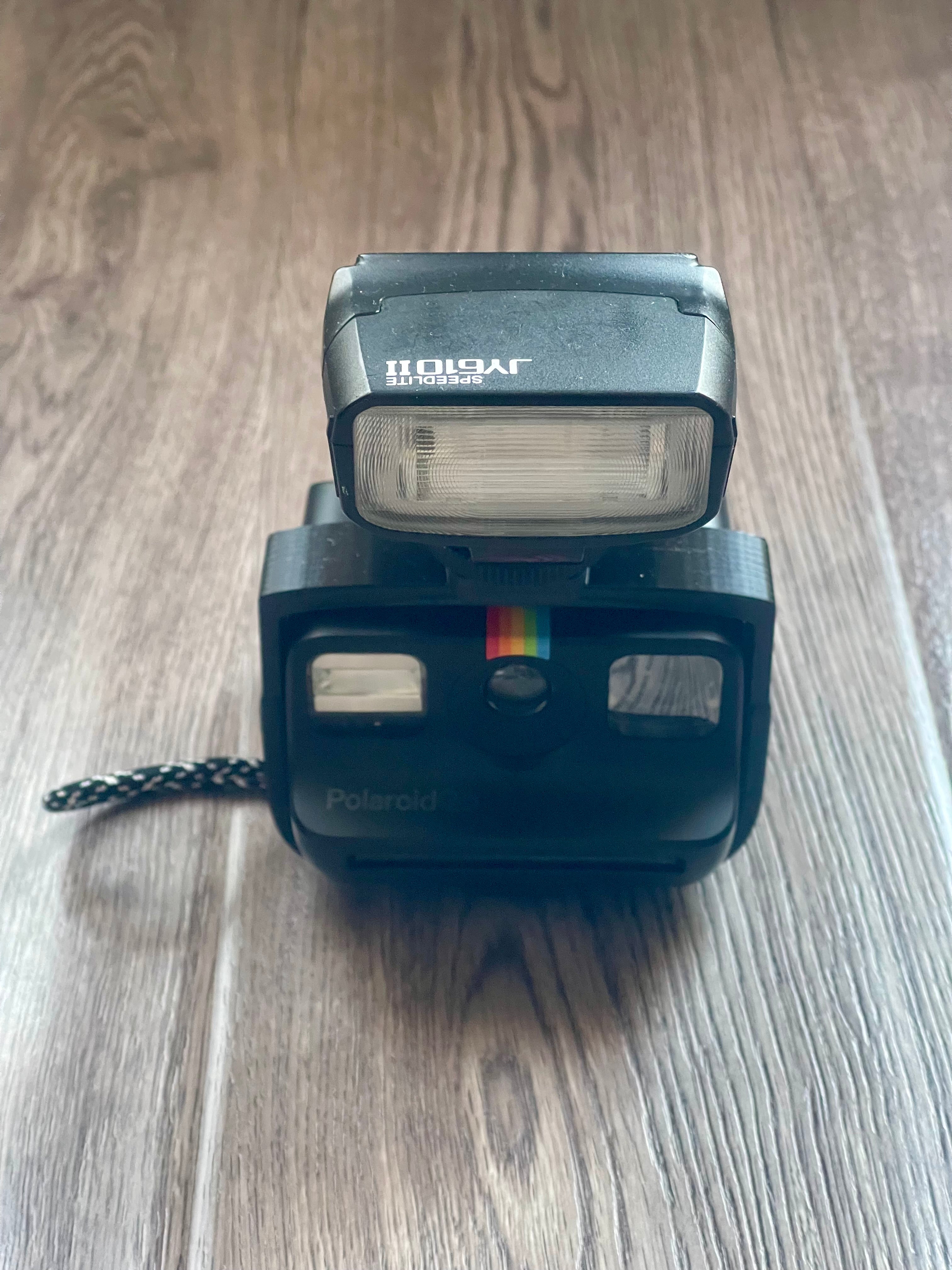 polaroid go Tripod Adapter and flash mount