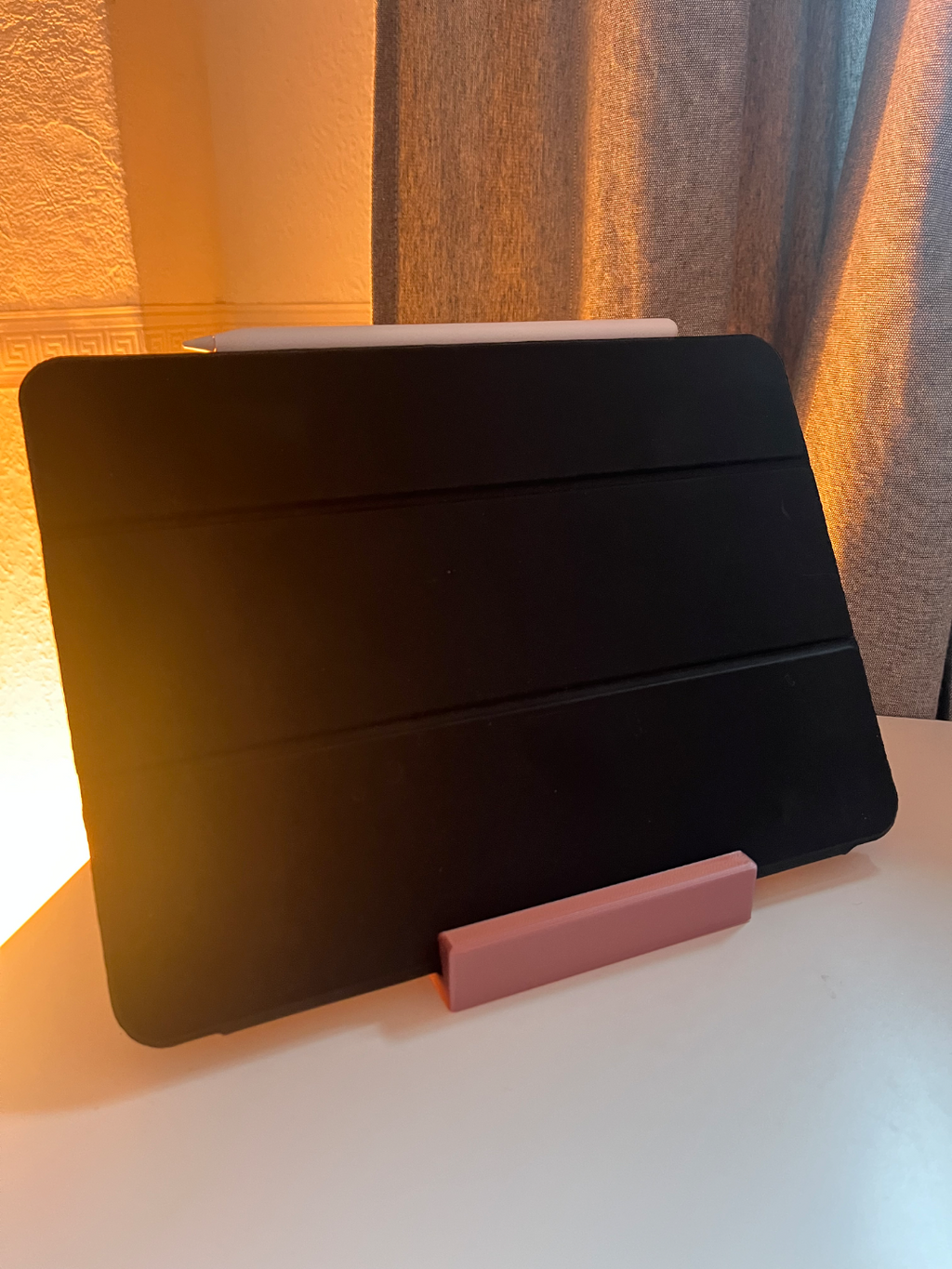 Ständer für Tablet (Ipad) / Handy
