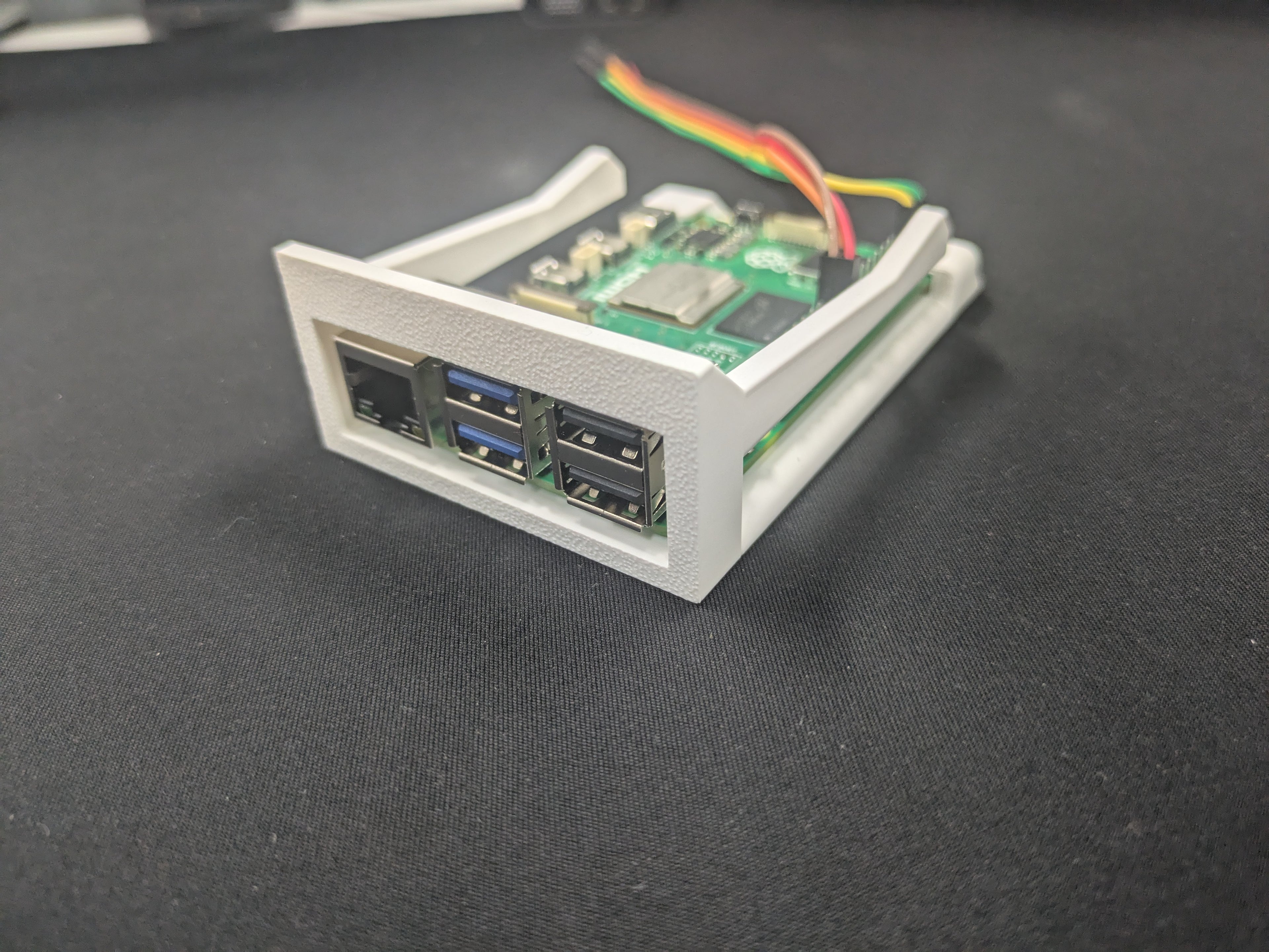 Fast Swap Raspberry Pi Sled + Cage (HomeLab)