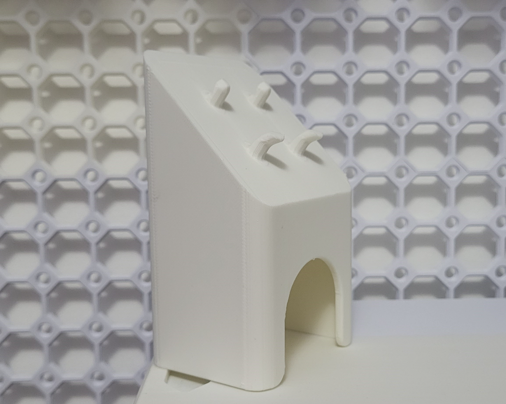 Multiboard pen pot storage