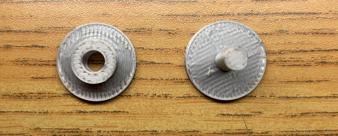 Croc Heel Strap Button