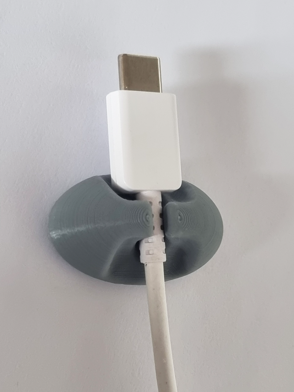Cable holder