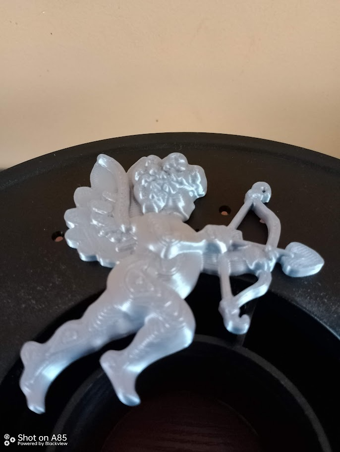 Cupid magnet