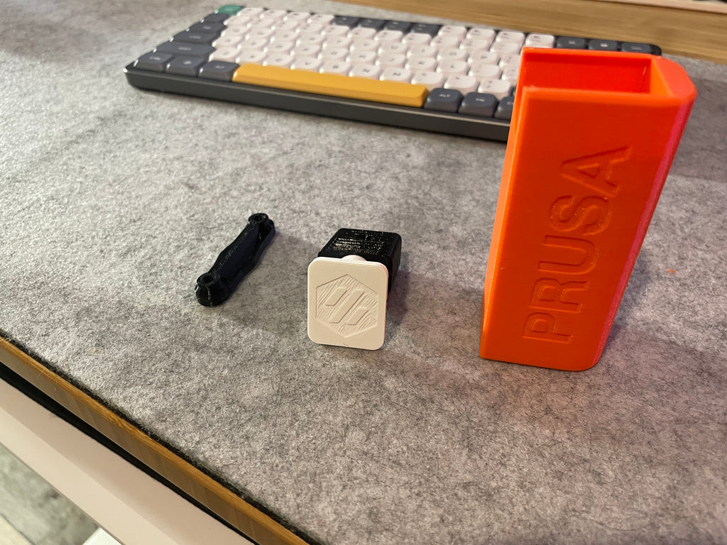 Filament Cutter Spring Latch