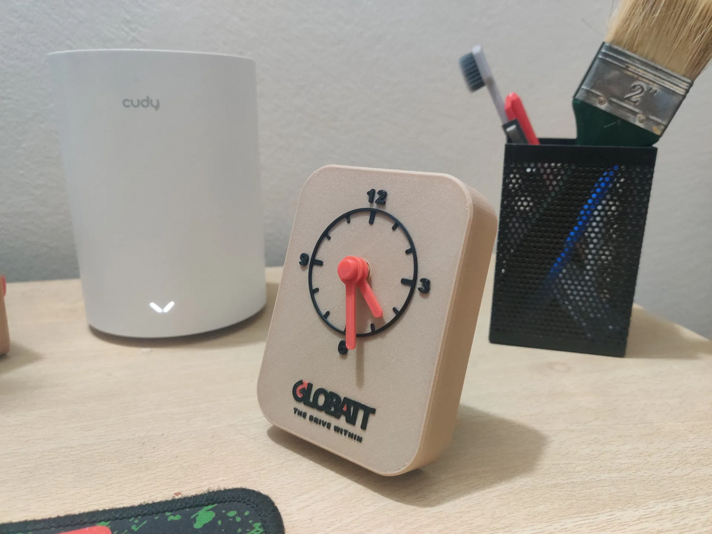 Minimalist Table Clock