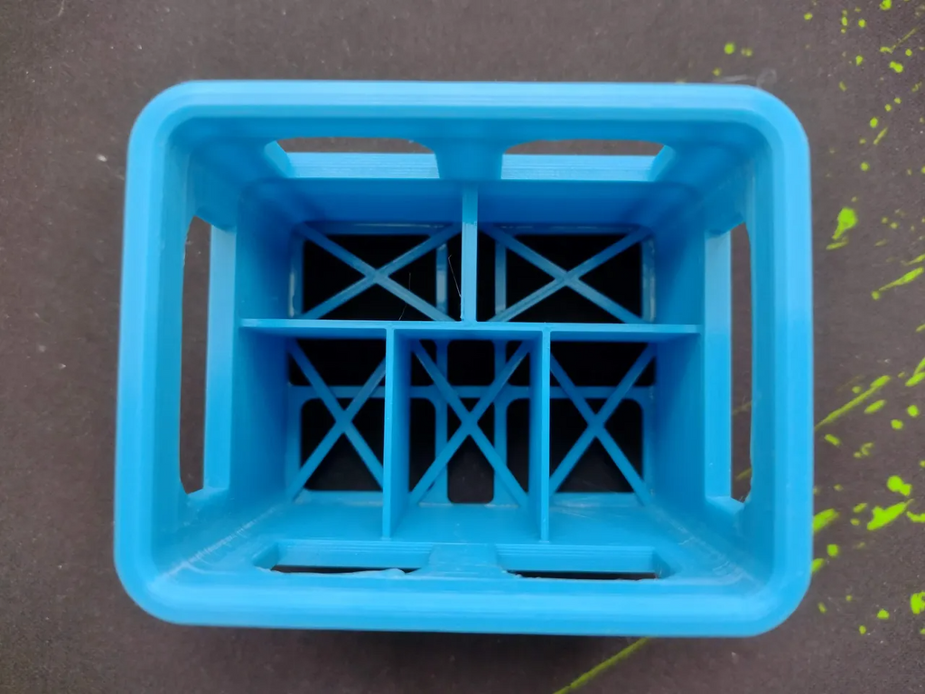 Customizable & stackable beer crate for batteries