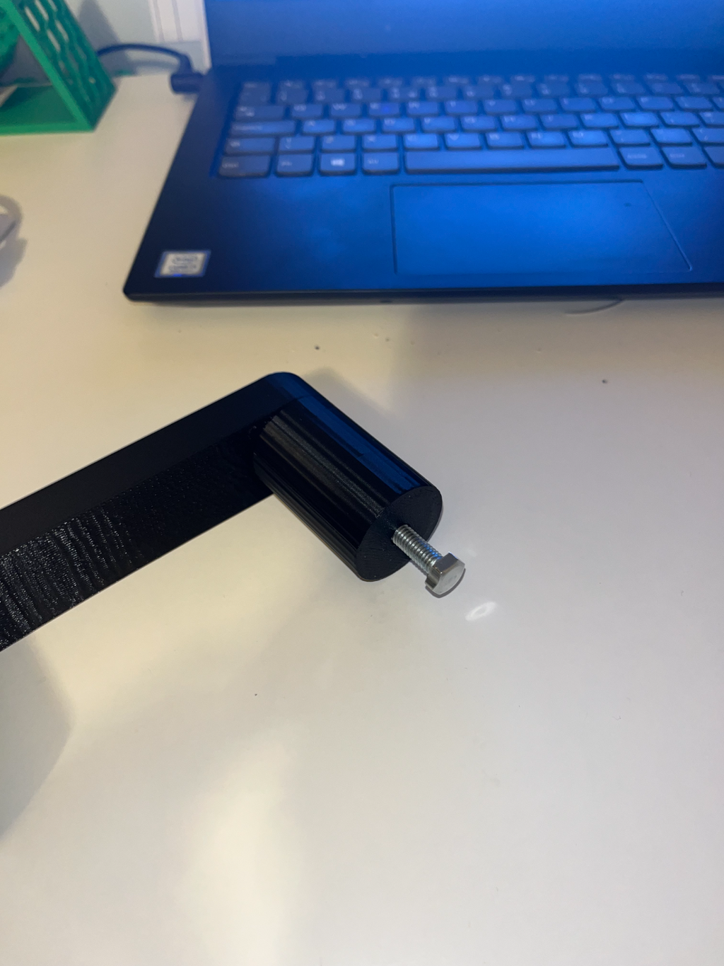 Basic Handle