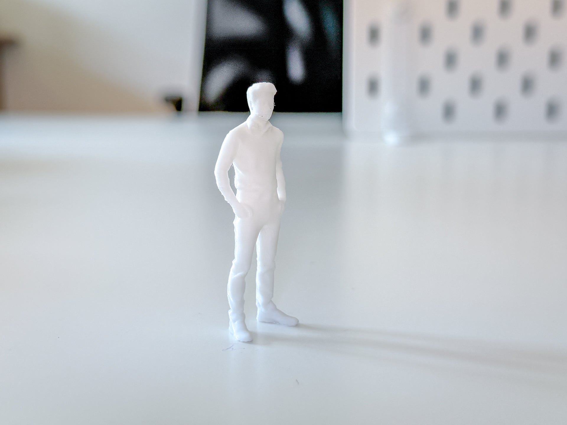 Miniature Standing Man for your Diorama