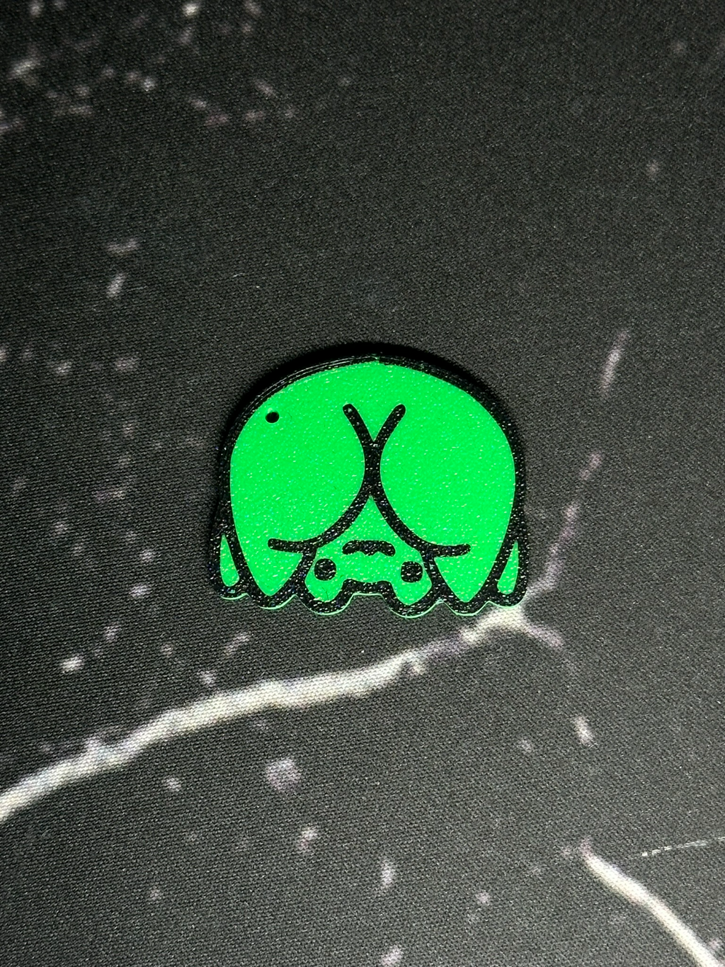 Cute ass frog keychain