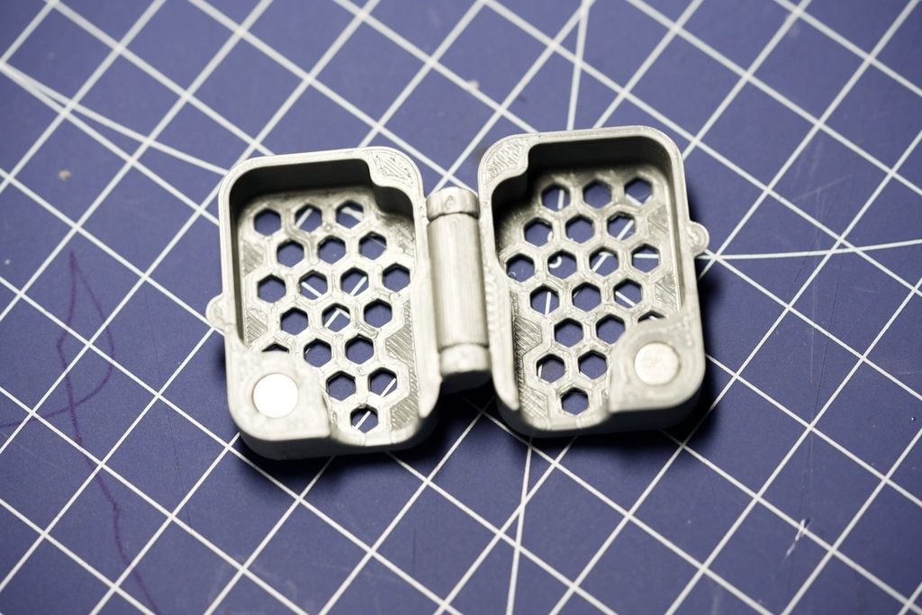 Oral B Cap with Magnets (PIP)