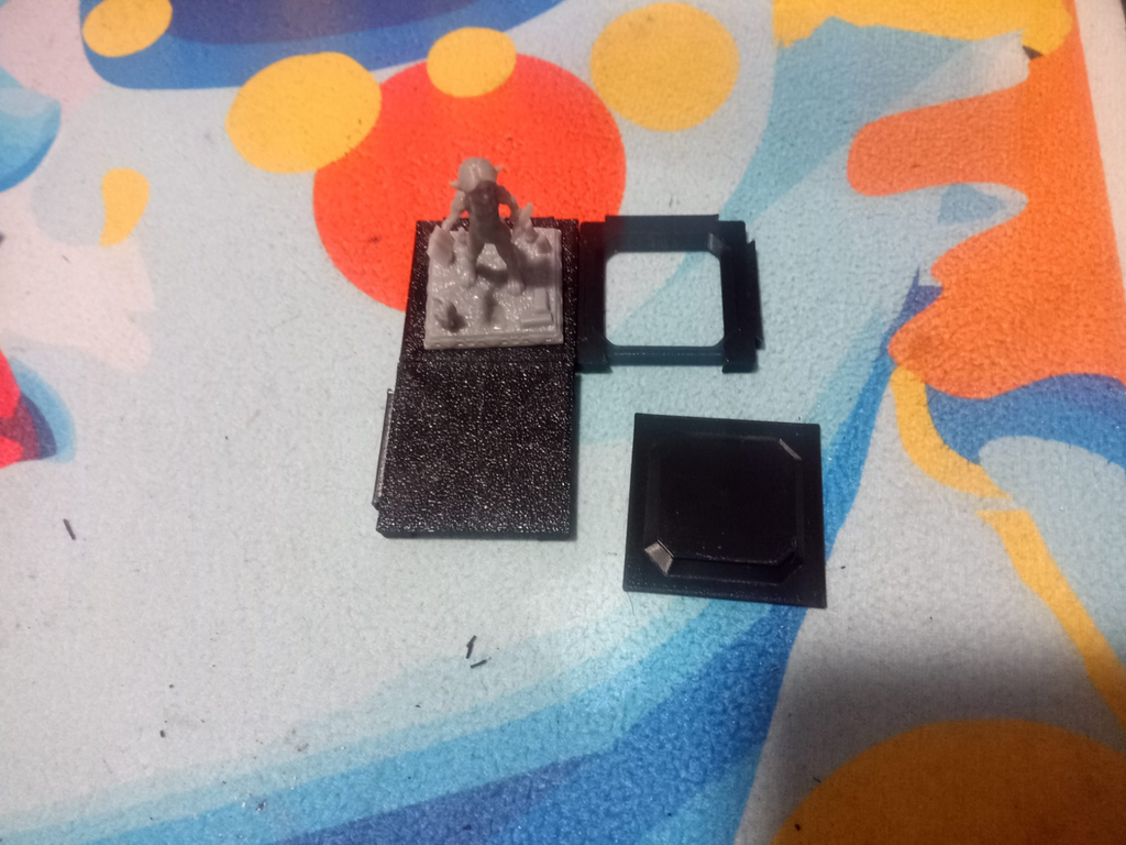 modular tiles for 32 mm boardgames
