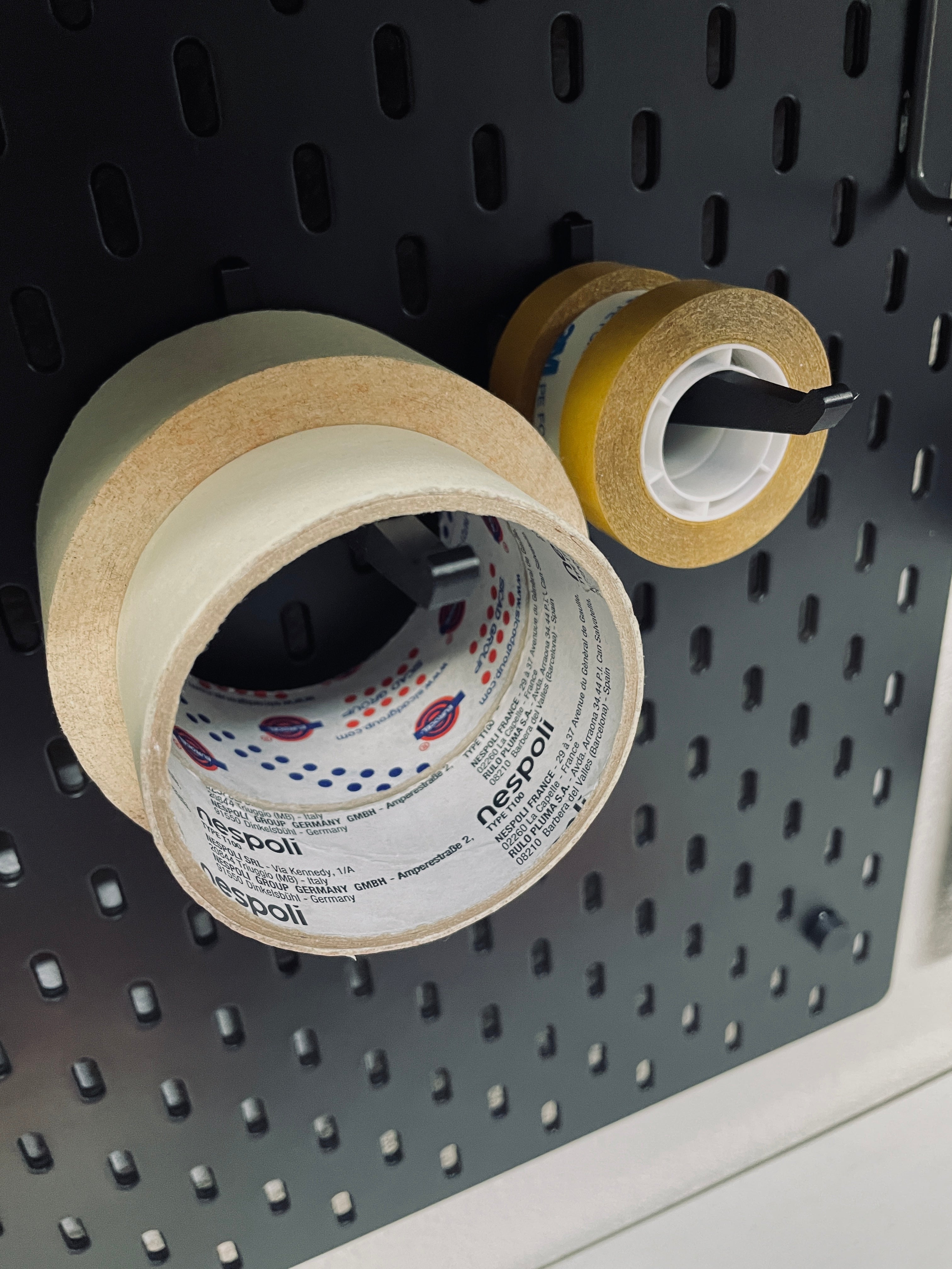 Porta rotoli scotch per Ikea Skadis