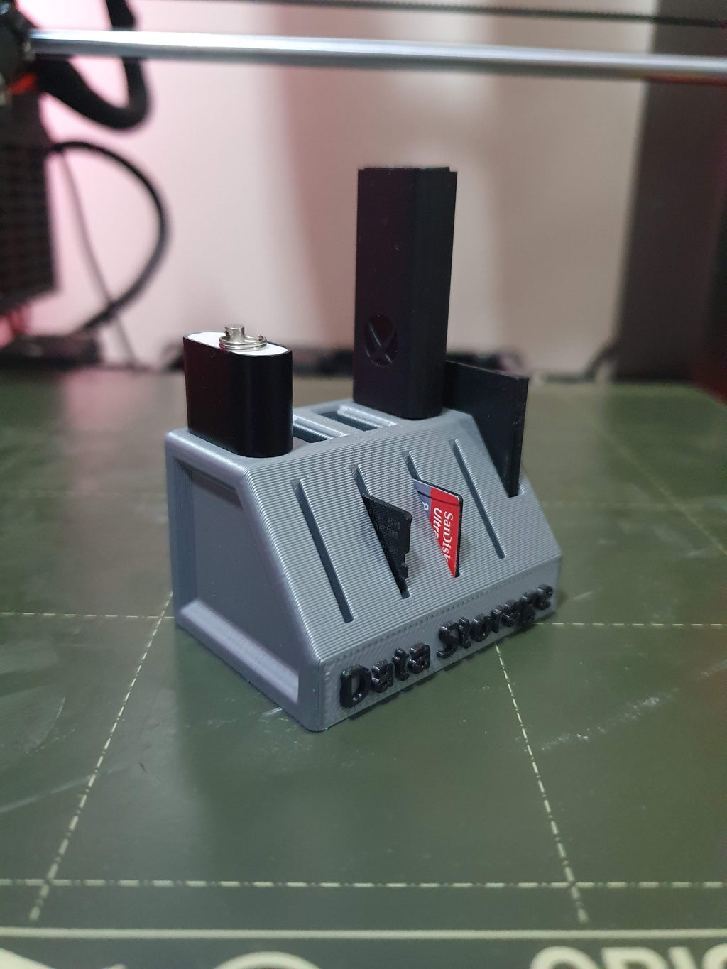 Compact USB & SD Card Holder