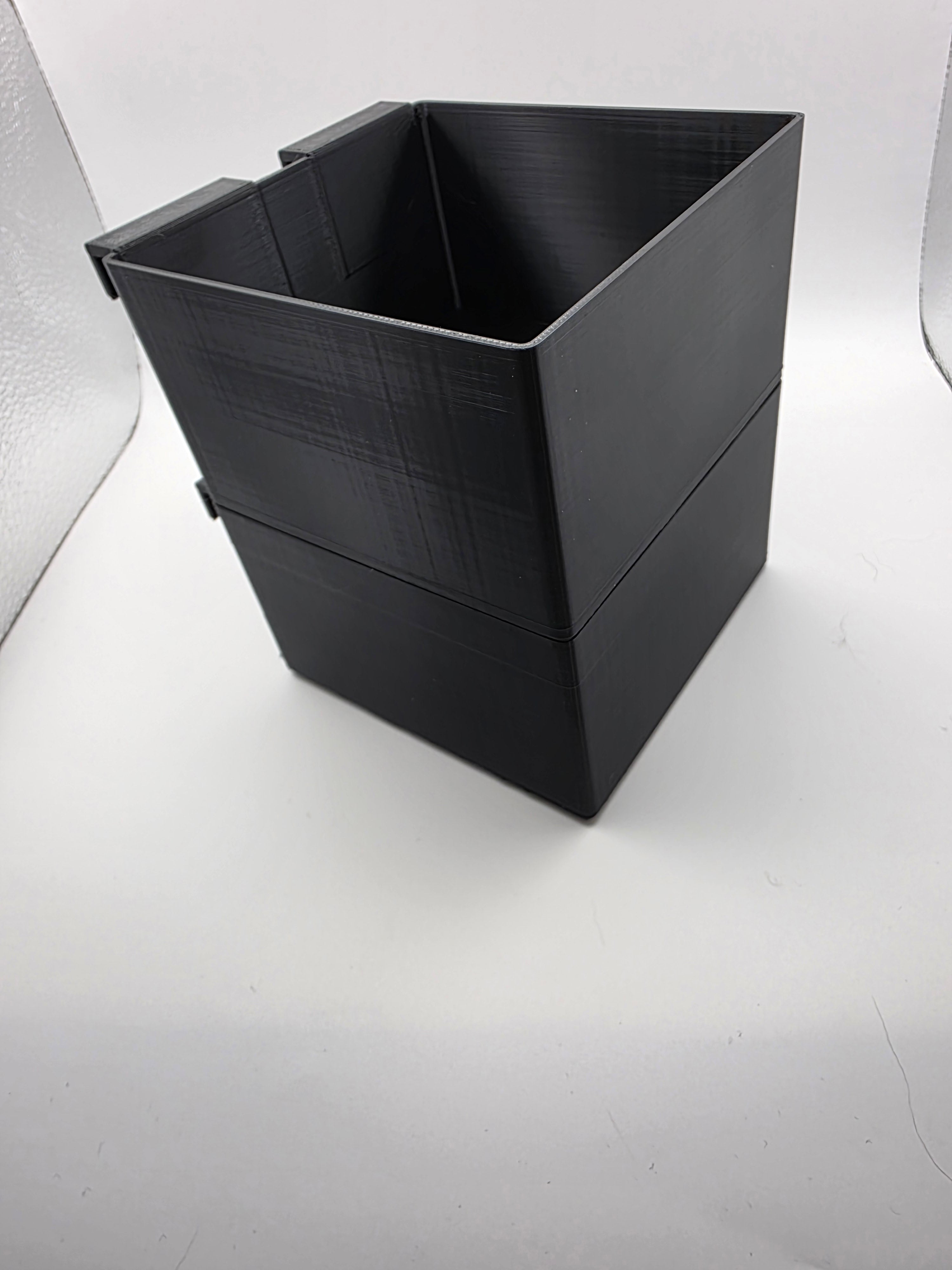 Stackable Hanging Bin for Wire Racks |Booth Setup