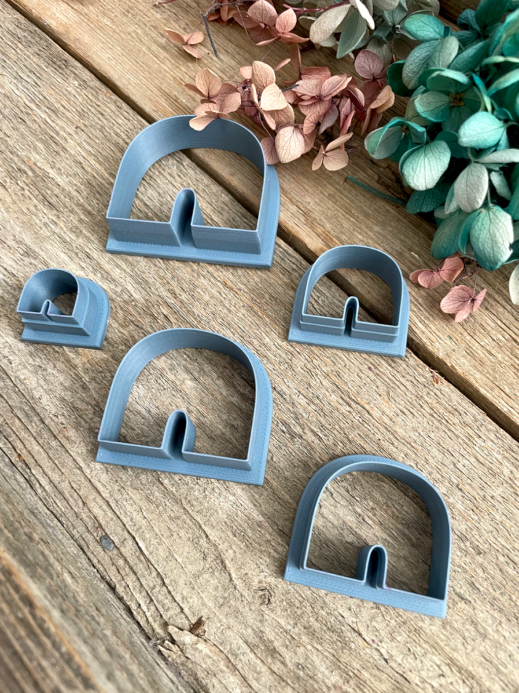 Short Rainbow Earring Cutters