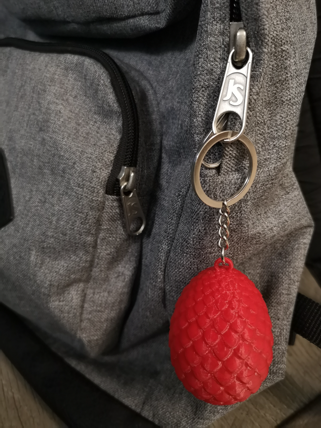 Threaded Dragon Egg with Keychain hole